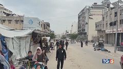 Hamas: ma noi ci teniamo le armi