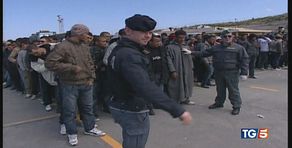 Stretta sui migranti "Parlamento dia Ok"