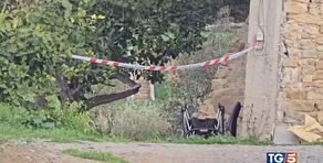 Bimba morta, indagato compagno della madre