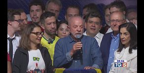 Il partito di Bolsonaro "Lula è Presidente"