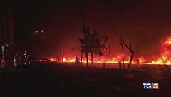 Teheran, colpiti gli impianti petroliferi