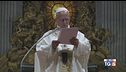 Il Papa alla veglia di Pasqua: "Guerre come macigni"