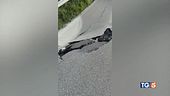 La frana non si ferma spezzati i collegamenti