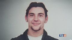 Rapina e aggressione nei tre giorni di fuga