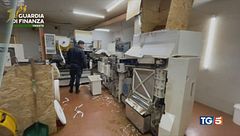 Sigarette clandestine La fabbrica fantasma