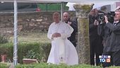 Il Papa: "Dio non sta con i prepotenti"