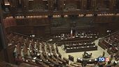 Decreto sicurezza ok tra le proteste