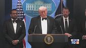 Le parole di Trump: viviamo in un mondo di pazzi