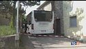 Aggredita a martellate dal marito sull'autobus