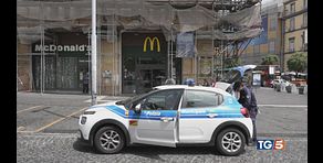 Lite tra giovanissimi 14enne accoltellato