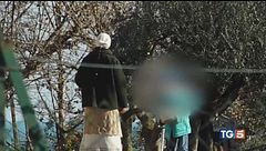 Famiglia nel bosco: "Ricongiungimento? La strada è lunga"