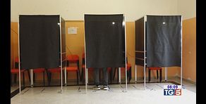 Amministrative seggi aperti