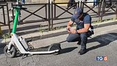 Una valanga di multe ai monopattini senza targa