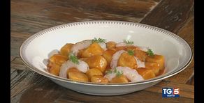 Gnocchi con gamberi e bisque
