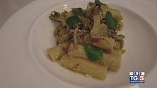 Pasta con carciofi e pecorino