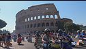Migliaia di Vespe invadono Roma
