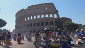 Migliaia di Vespe invadono Roma