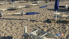 Vandalismo e furti Spiagge in ostaggio