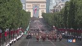 L'Europa sfila a Parigi verso una difesa comune