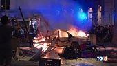 Tensione e feriti al corteo di Bologna