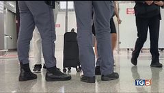 Scontro sulle frontiere "Non cediamo a ricatti"
