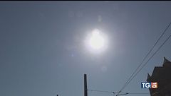 Caldo e condizionatori maxi-bollette in arrivo