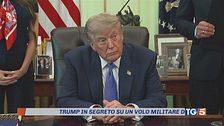 Quel volo militare per proteggere Trump