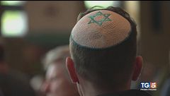 Violenze antisemite chiese vandalizzate