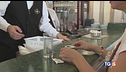 Acqua al ristorante, la metà è irregolare