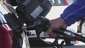 Caro carburanti riunione con Meloni