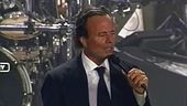 Julio Iglesias accusato di molestie