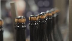 Trump farà guerra allo champagne