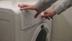 Tredici miliardi per colf e badanti