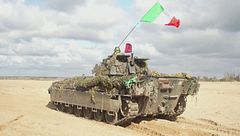 Trump cede due basi Nato