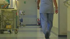 Napoli, "Il cuore in un box di plastica"