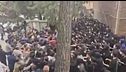Iran, proteste dentro la linea rossa