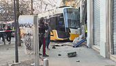 Tram sui passanti, morte a Milano