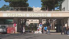 Domenico, "Sospendere i medici"