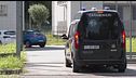 Alunno accoltella prof, è grave