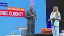 Clooney, incontro con gli studenti