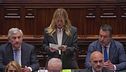 Meloni, "Il governo c'è, non scappo"