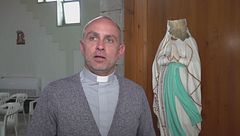 Il giallo delle statue "decapitate"