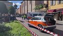 Auto sulla folla, terrore a Modena