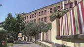 Vandali al liceo, nessuno paga