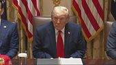 Trump: "L'Iran rinuncerà all'atomica"