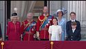 Uk, i reali al "Tropping the colour"