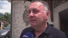 Sorelle scomparse, parla il barista