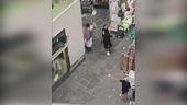 Spari e terrore in centro a Napoli
