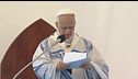 Il Papa a Lampedusa: "Il mondo sia più umano per tutti"