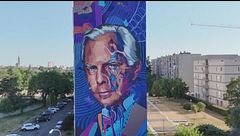 Armani, il murale della discordia